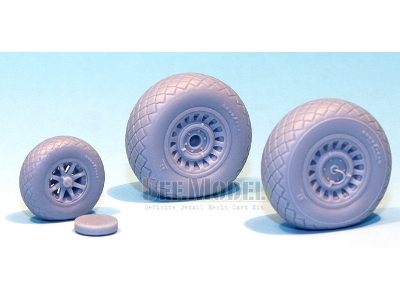 B-25 Mitchell Wheel Set (For Accurate Miniature 1/48) - zdjęcie 5