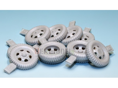 Us Cckw Truck Wheel Set (For Tamiya, Hobbyboss 1/35) - zdjęcie 3