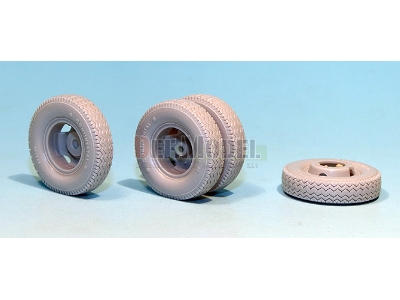 German Bussing-nag L4500s Sagged Wheel Set (For Afvclub 1/35) - zdjęcie 4