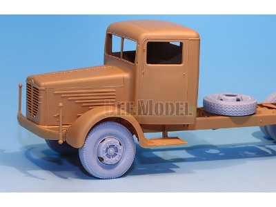 German Bussing-nag L4500s Sagged Wheel Set (For Afvclub 1/35) - zdjęcie 8