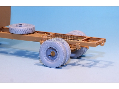German Bussing-nag L4500s Sagged Wheel Set (For Afvclub 1/35) - zdjęcie 9