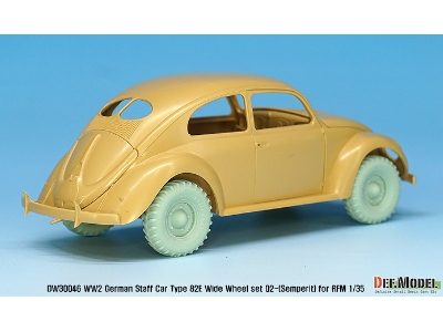 German Staff Car Type 82e Wheel Set 02-wide(Semperit) ( For Rfm 1/35) - zdjęcie 7