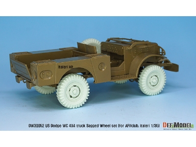 Ww2 U.S Dodge Wc 4x4 Sagged Wheel Set (For Afv Club, Italeri 1/35) - zdjęcie 8