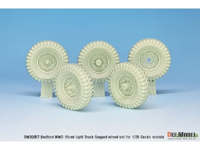 British Bedford Mwd Light Truck Wheel Set - zdjęcie 3