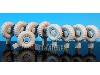 Btr-70 Apc Sagged Wheel Set (For Zvezda 1/35) - zdjęcie 3