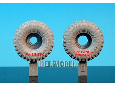 U.S M-atv Sagged Wheel Set (For Kinetic 1/35) - zdjęcie 2