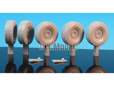 Hmmwv Bfgr Sagged Wheel Set(For Academy 1/35 M1151, Bronco M1114 Kit) - zdjęcie 3