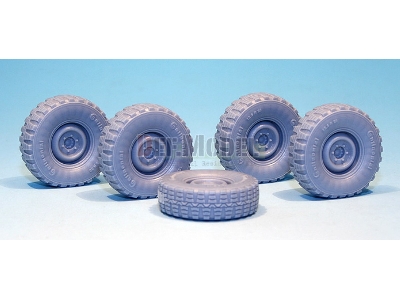 German Unimog Lkw 2t Sagged Wheel Set (For Revell 1/35) - zdjęcie 4