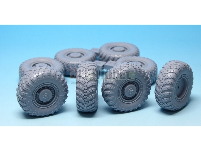 Scud B W/Maz-543 Sagged Wheel Set 2 (For Dragon 1/35) - zdjęcie 8