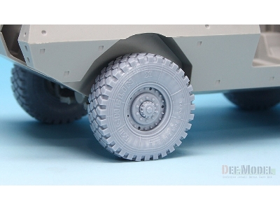 Us M1117 Guardian Asv Sagged Wheel Set (For Trumpeter 1/35) - zdjęcie 5