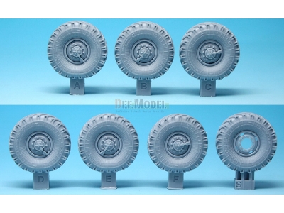 Russian Ural-4320 Truck / Bm21 Sagged Wheel Set (For Trumpeter 1/35) - zdjęcie 2