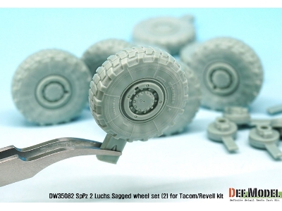 German Luchs 8x8 Mich.Xl Sagged Wheel Set-2 (For Tacom/Revell 1/35) - zdjęcie 8