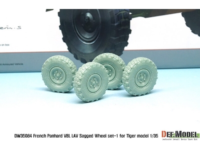 French Panhard Vbl Lav Sagged Wheel Set-1(For Tiger Model 1/35) - zdjęcie 9