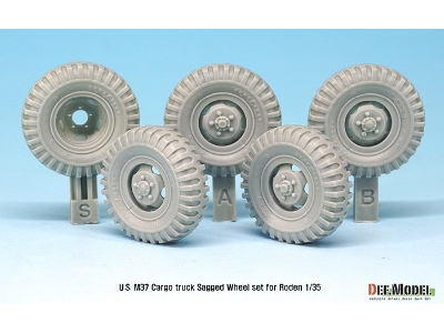 U.S. M37 Cargo Truck Sagged Wheel Set ( For Roden 1/35) - zdjęcie 3