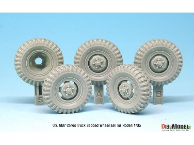 U.S. M37 Cargo Truck Sagged Wheel Set ( For Roden 1/35) - zdjęcie 4