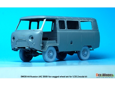 Russian Uaz 3909 Van - zdjęcie 4