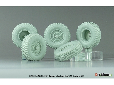 R.O.K K311a1 (Km450) - Sagged Wheel Set (For Academy) - zdjęcie 3
