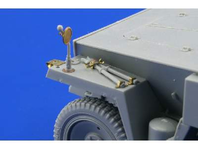  Sd. Kfz.250/9 Neu 20mm Reccon.  1/35 - Dragon - blaszki - zdjęcie 9