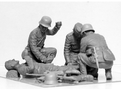 WWII German Military Medical Personnel - zdjęcie 8