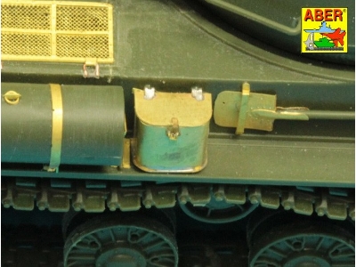 Radziecki czolg ciężki JS-2,  cz.1-zestaw podstawowy - zdjęcie 12