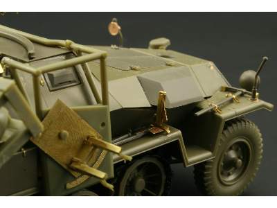  Sd. Kfz.251/1 Ausf. C Stuka zu Fuss 1/35 - Afv Club - blaszki - zdjęcie 8