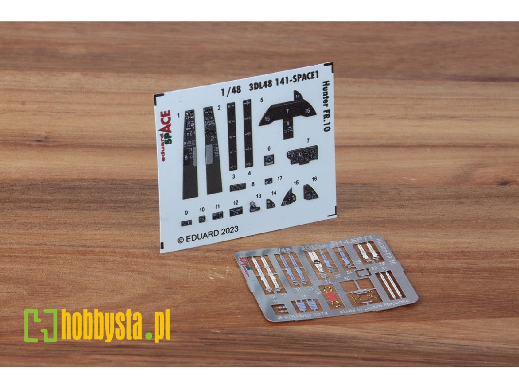 Hunter FR.10 SPACE 1/48 - AIRFIX - zdjęcie 1 Hunter FR.10 SPACE 1/48 - AIRFIX - zdjęcie 1