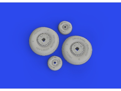 MC.202 wheels 1/32 - ITALERI - zdjęcie 5