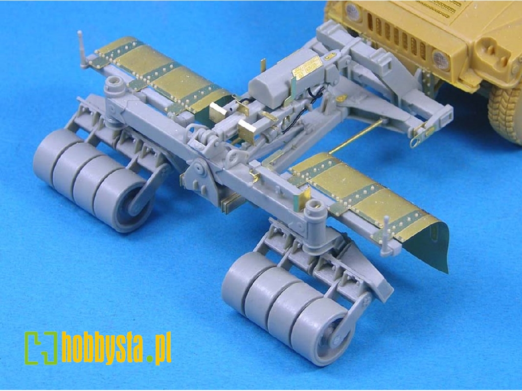 Spark Mine Roller For Humvee - zdjęcie 1