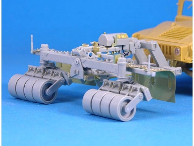 Spark Mine Roller For Humvee - zdjęcie 2