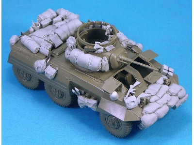 M8 Greyhound Stowage Set - zdjęcie 2