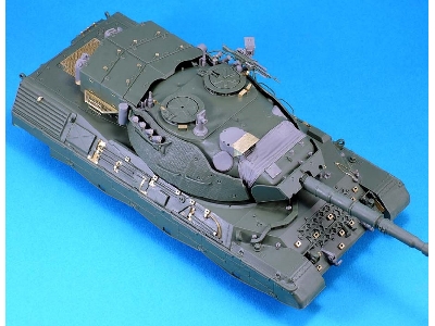 Leopard C2 Update/Detailing Set (For Takom 2004) - zdjęcie 2