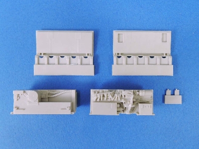 Ah-1z Avionics And Ammo Bay Set - zdjęcie 1