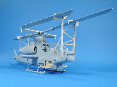 Ah-1z Upgrade Blade Fold Rack Set - zdjęcie 1