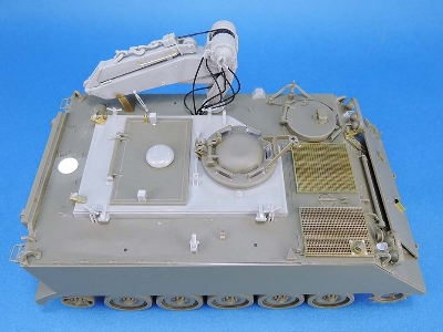 M113 Fitter Conversion Set (For 1/35 M113s) - zdjęcie 5