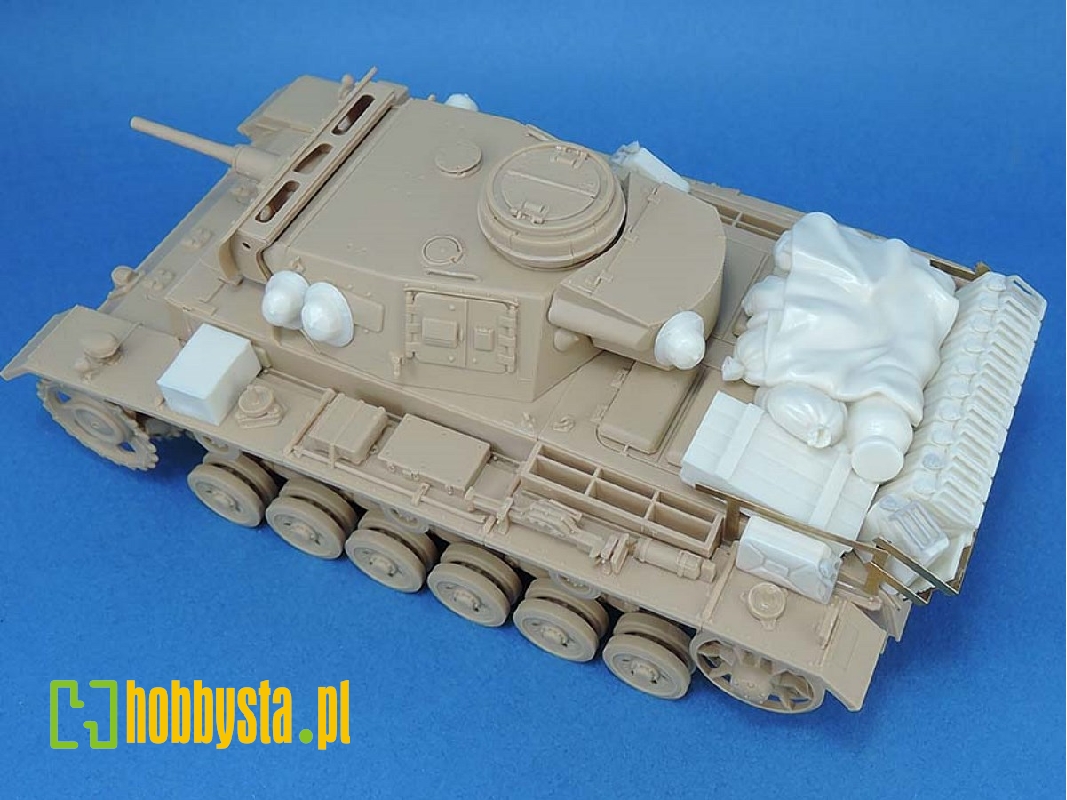 Pz.Kpfw.Iii Stowage Set S1 - zdjęcie 1 Pz.Kpfw.Iii Stowage Set S1 - zdjęcie 1