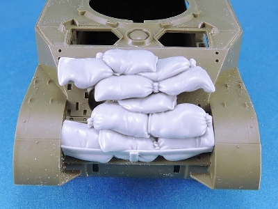 Us Light Tank M5/M8 Tank Front Hull Sandbag Armor Set - zdjęcie 1