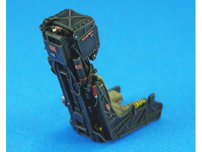 Sju-17 Seats Set Wo/Seat Belt (For F-18s) 2ea - zdjęcie 2