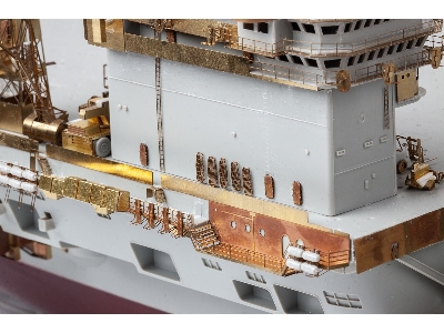 USS Nimitz CVN-68 part 7 1/350 - TRUMPETER - zdjęcie 8