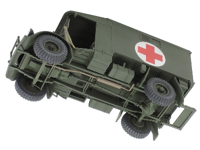 British 2-ton 4x2 Ambulance - zdjęcie 5