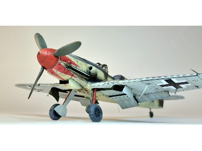 Bf 109K-4 1/48 - zdjęcie 29