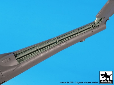 Ah-64 Tail For Takom - zdjęcie 2