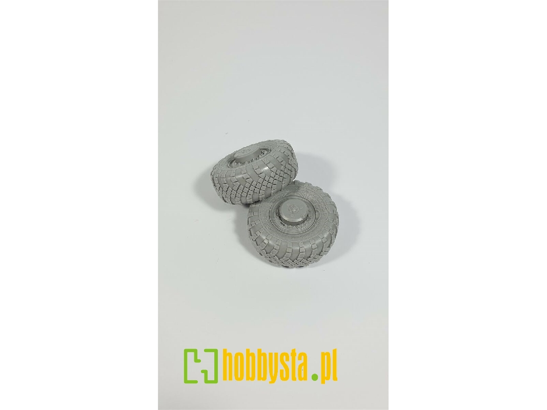 Maz 537 Road Wheels - zdjęcie 1 Maz 537 Road Wheels - zdjęcie 1