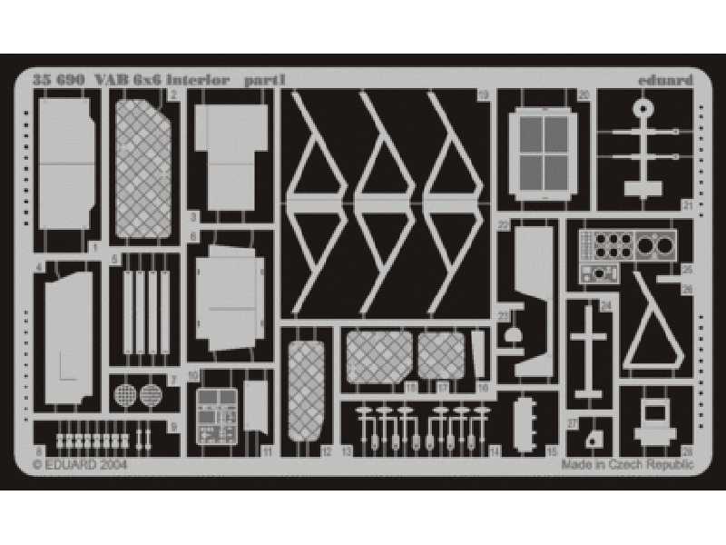  VAB 6x6 interior 1/35 - Heller - blaszki - zdjęcie 1