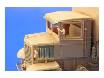  Voroshilovets Tractor 1/35 - Trumpeter - blaszki - zdjęcie 8