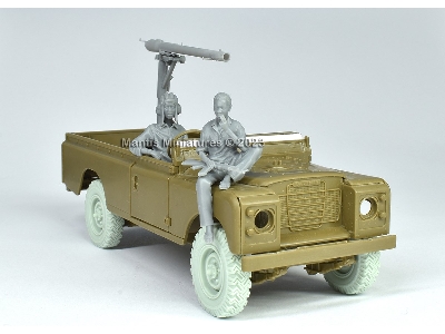 Land Rover Crew (For Ak, Italeri, Revell) - zdjęcie 2