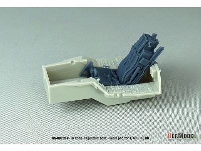 F-16 Aces-ii Ejection Seat (Wool Pad) (For F-16 Kit) - zdjęcie 9