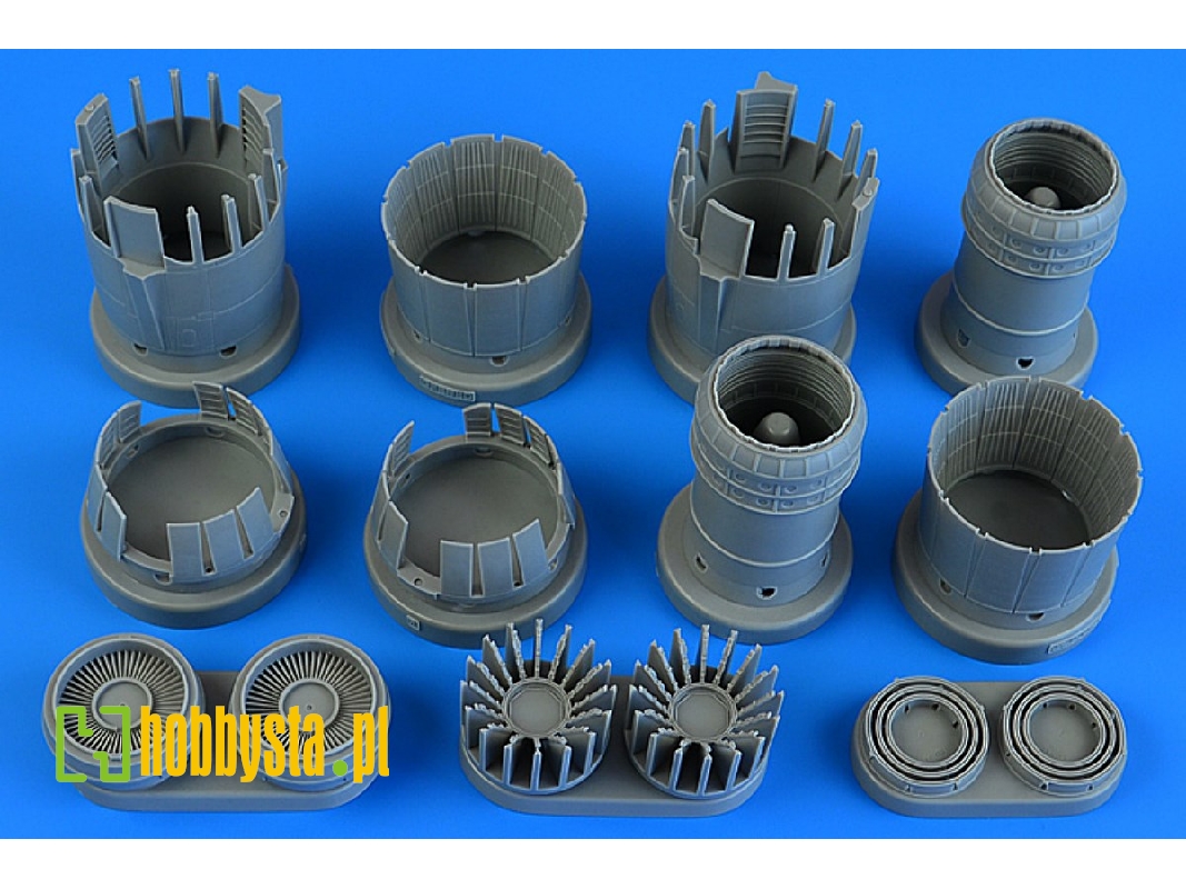 SR-71A Blackbird exhaust nozzles - opened - zdjęcie 1 SR-71A Blackbird exhaust nozzles - opened - zdjęcie 1
