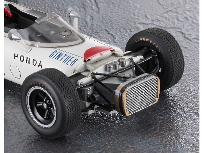 Honda F1 Ra272 Super Detail - zdjęcie 4