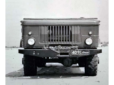 GAZ-66B Soviet 4x4 2t truck for airborne forces - zdjęcie 15