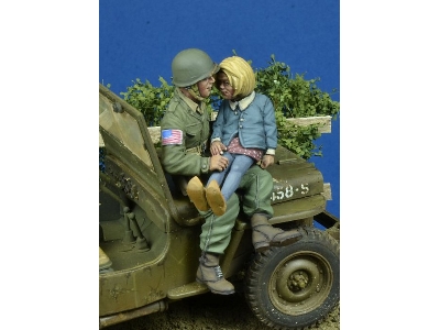 Us Paratrooper With Small Girl 1944-45 - zdjęcie 2